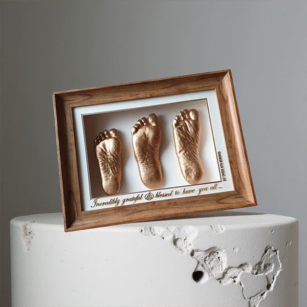 Blessings of Parents Hand Casting Sculpture – Say Cheese With Memories